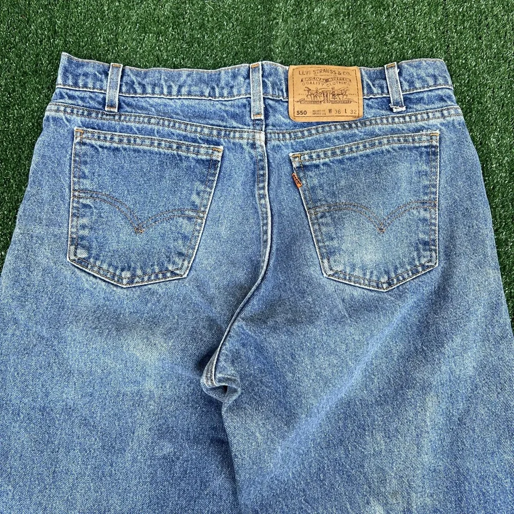 VTG Levi's 550 Jeans Mens 35x31